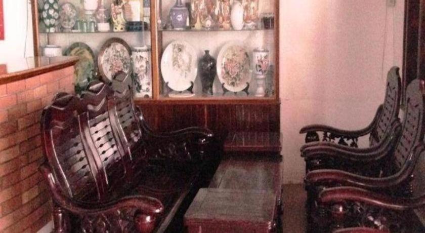 Dong Loi Hotel Хуе Екстериор снимка